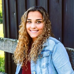 Meet your Posher, Jada